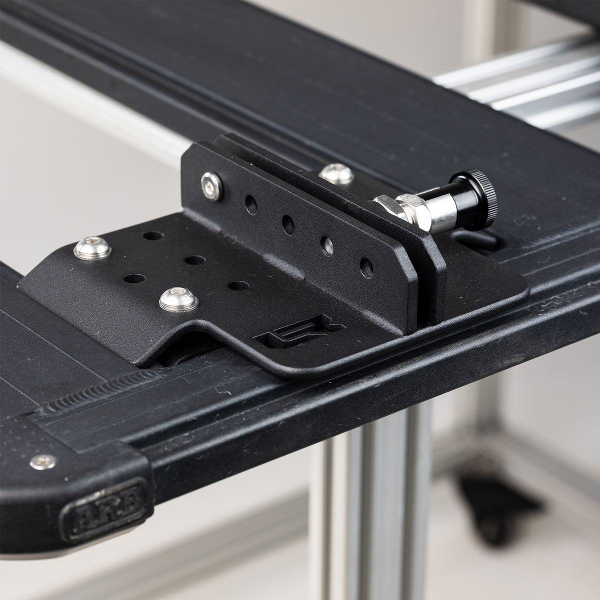 Land Raxx awning plate compatible with every Land Raxx quick release mount
