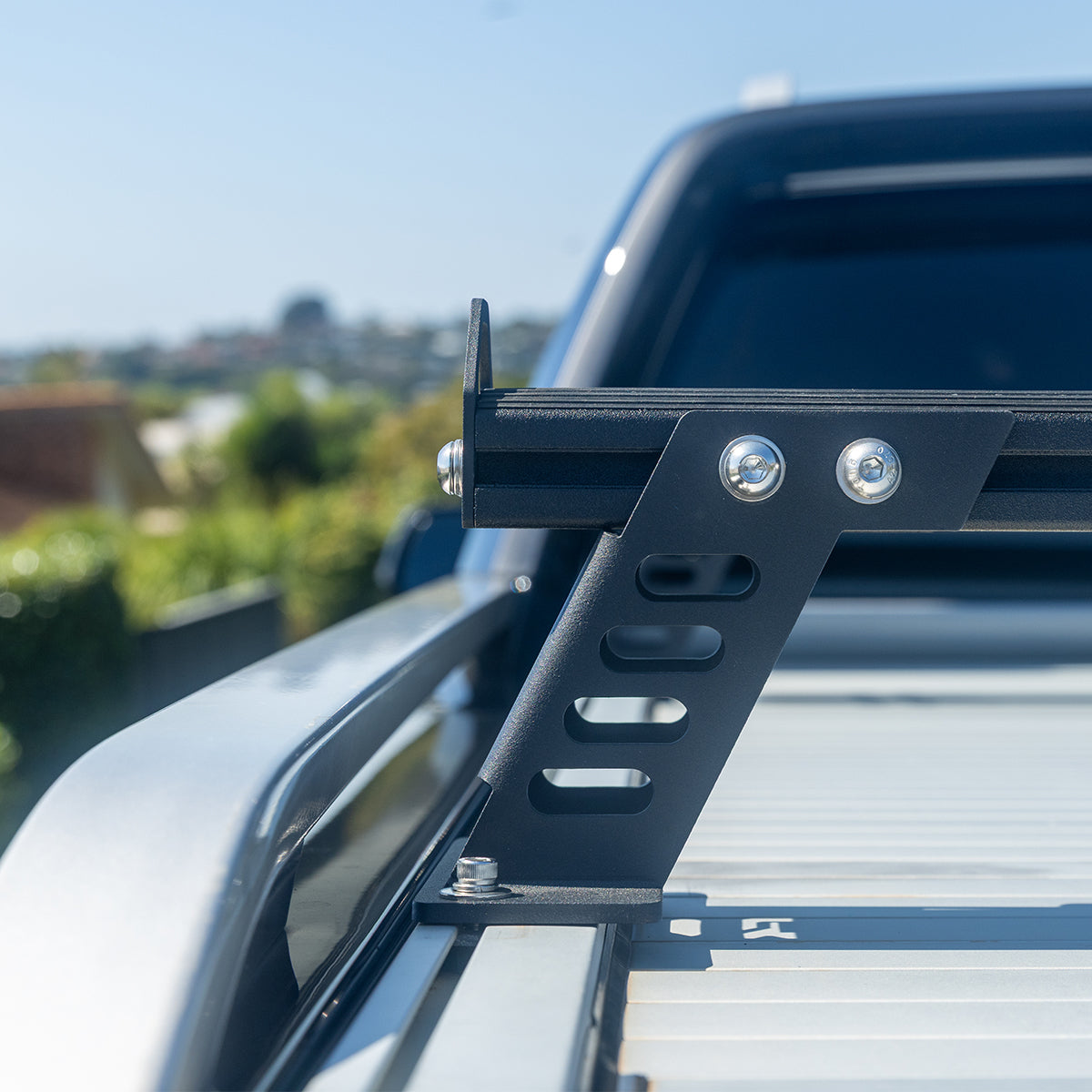 Roller Cover Channel Nuts - M6 - 8 Pack