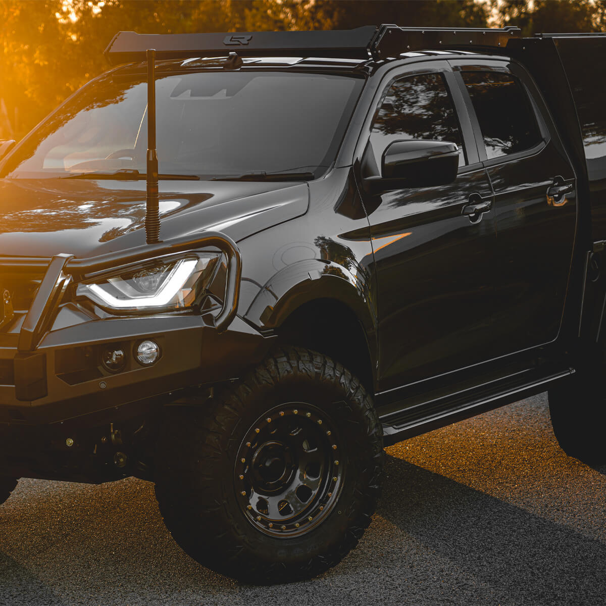 BT-50 SUMMIT PLATFORM LOW RAXX BUNDLE