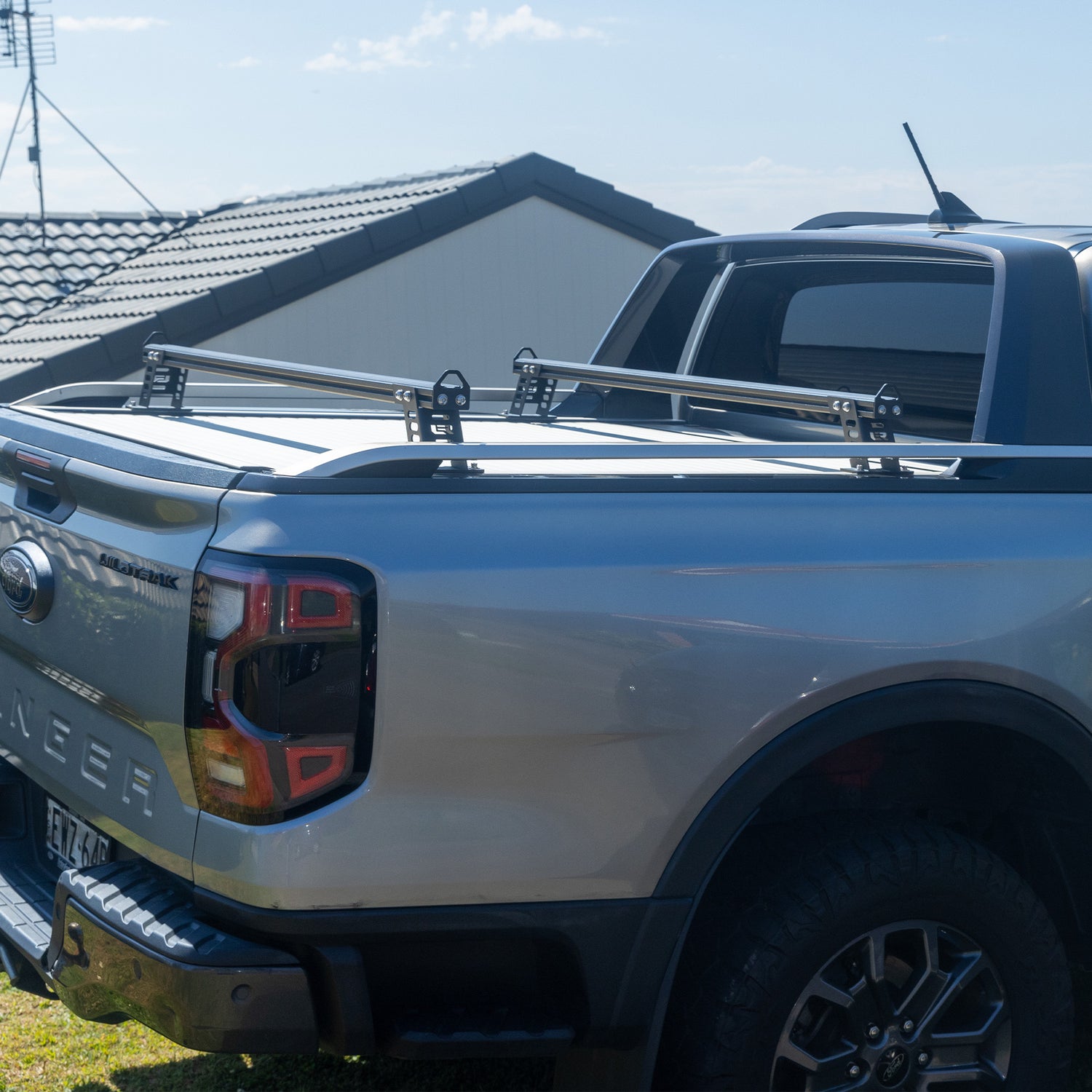 BT-50 SUMMIT PLATFORM LOW RAXX BUNDLE