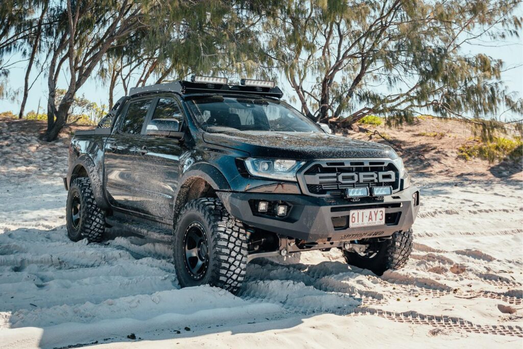 Ford-Ranger-Summit-Platform-Beach-2